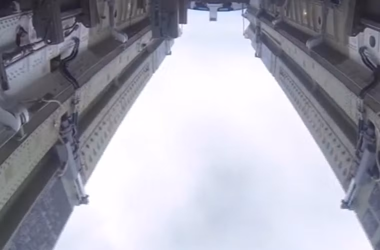 Trên không phận Syria, khoang bom Tu-22M3 mở cửa.