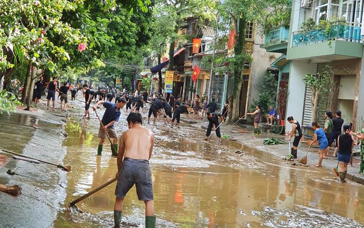 Diện tích nông, lâm nghiệp bị thiệt hại gần 1000ha, thiệt hại hơn 700 con gia cầm và hơn 20ha diện tích nuôi trồng thủy sản. Tổng thiệt hại ước tính 12 tỷ đồng.