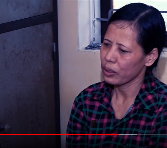 Để chứng minh, Mến dẫn chứng: thời điểm giao tiền cho anh Tấn có sự chứng kiến của Mạc Văn Duy, con trai của Mến. Đối tượng khẳng định khi anh Tấn rời nhà mình thì hoàn toàn bình thường.