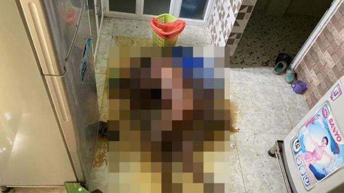  Người đàn ông tử vong trong căn nhà khóa trái: Ngày 7/10, UBND xã Đức Lập Hạ, huyện Đức Hòa, Long An cho biết, người dân trên địa bàn vừa phát hiện thi thể ông B.H.L.V (69 tuổi, trú cùng địa phương) tử vong trong căn nhà khóa trái, thi thể đang phân hủy. Được biết, hiện ông B.H.L.V. sống một mình và hành nghề khám bệnh Đông y. 