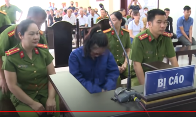 Ngày 17/7/2020, TAND tỉnh Thái Bình đã mở phiên tòa xét xử vụ đầu độc bằng trà sữa. Tại tòa, Trang khai nhận ý định ban đầu khi mua xyanua là để tự tử. Nhưng sau đó thấy anh Q. yêu thương chăm sóc vợ nên nảy sinh ghen tuông. 