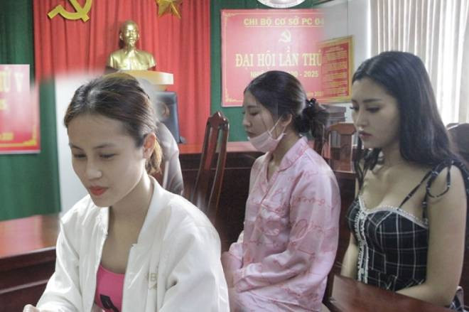 Các "chân rết" trong đường dây ma túy do Hoàng Nguyễn Minh Hằng đa phần đều là các hot girl.