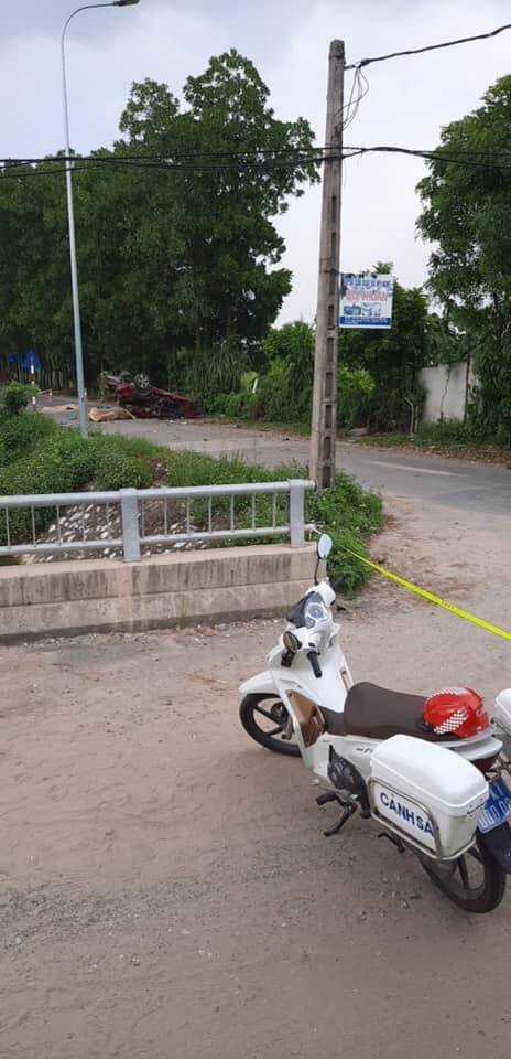 Được biết, trong số các nạn nhân tử vong có anh N.V.N. là hot facebooker. Trên trang facebook của thanh niên này có hơn 200.000 lượt theo dõi. 