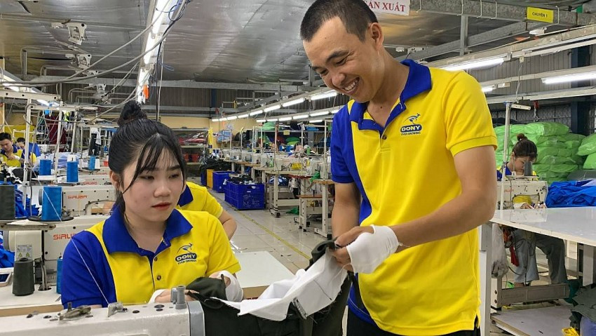 Dự kiến đề xuất việc tăng lương tối thiểu vùng vào đầu tháng 3/2025 Du kien de xuat viec tang luong toi thieu vung vao dau thang 3/2025