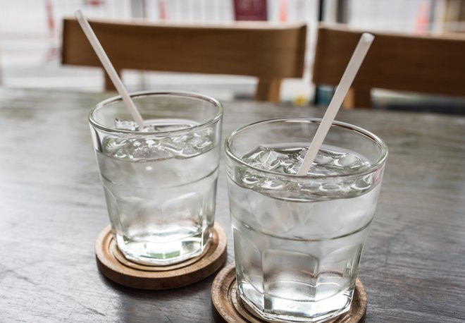 Nhung thoi quen tuong vo hai chinh la 'thu pham' gay viem hong mua he-Hinh-2