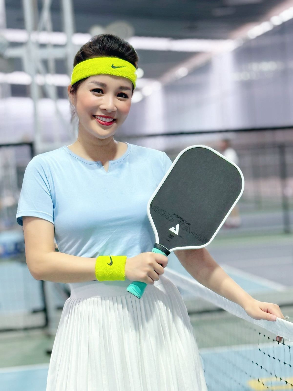 Trên mạng xã hội, Minh Hương hiếm khi chia sẻ chuyện đời tư. Cô nàng thỉnh thoảng chia sẻ những hình ảnh về các chuyến đi, cũng như tham gia vào một số môn thể thao rèn luyện sức khỏe.