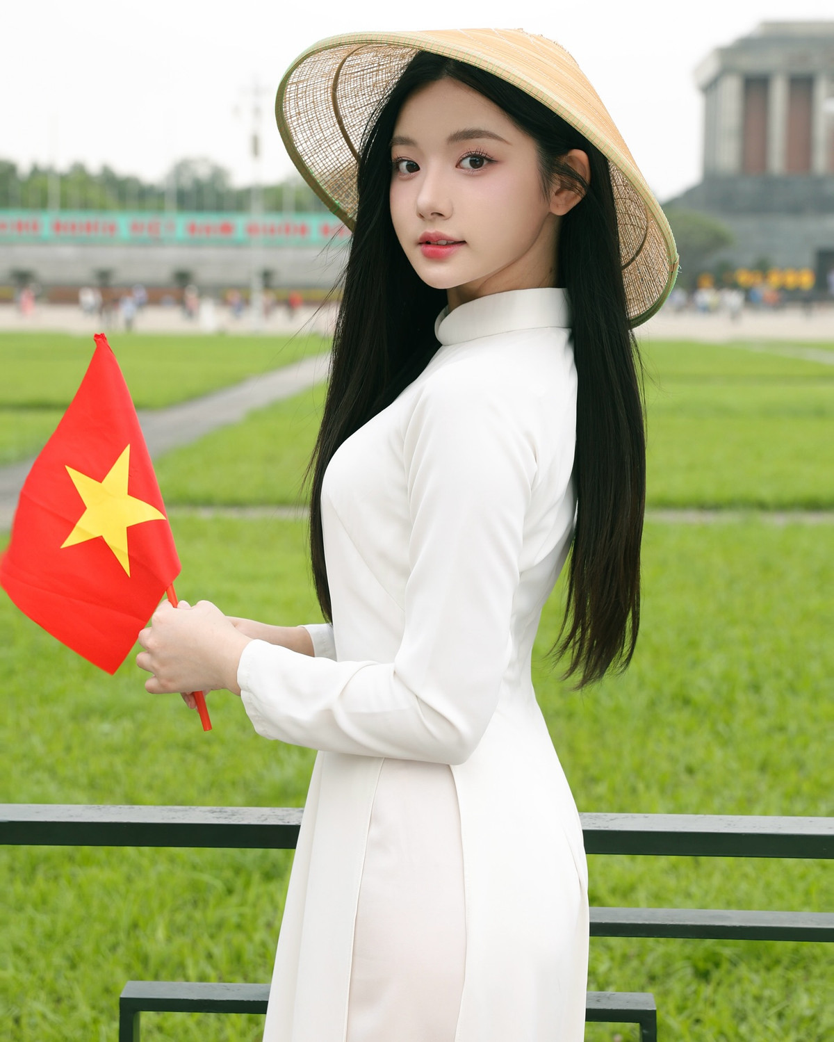 Không ồn ào hay thị phi, cô gái nhỏ nhẹ này lại chinh phục khán giả bằng sự tử tế, tinh tế và niềm đam mê truyền cảm hứng với từng khung hình, từng video.