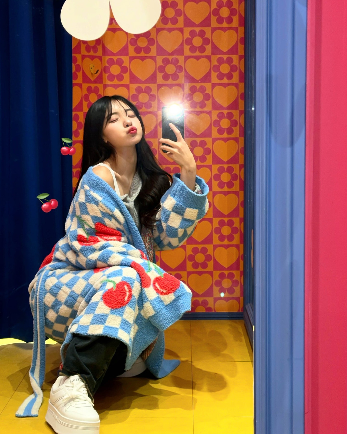 Sự nổi tiếng của Lee Da Hye không chỉ giới hạn trong lĩnh vực thể thao và giải trí. Cô còn tham gia nhiều hoạt động quảng cáo cho các thương hiệu lớn như Coca-Cola và Samsung, chứng tỏ sức hút mạnh mẽ của mình.