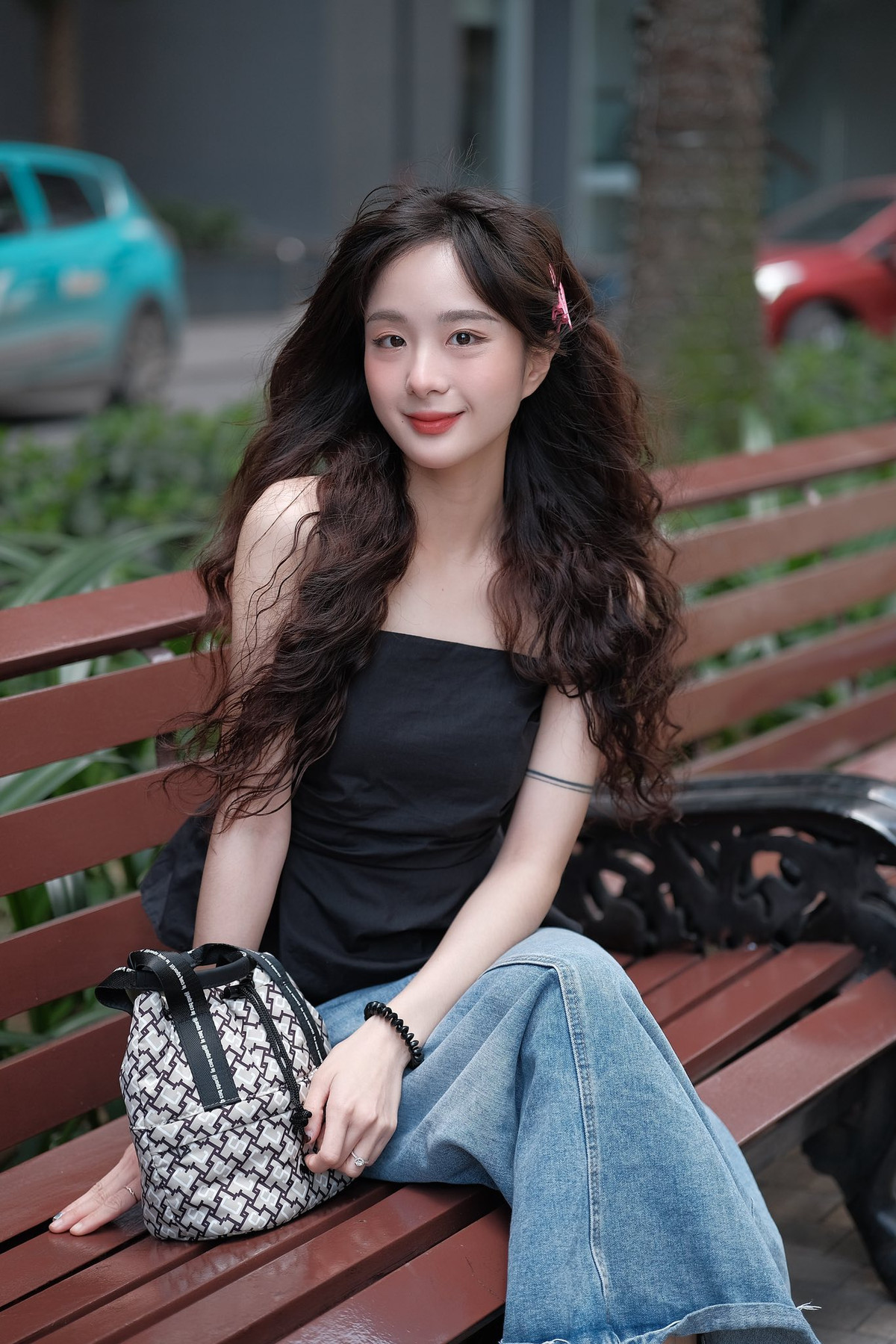 Hiền Anh không chỉ sở hữu vẻ ngoài xinh xắn, đáng yêu mà còn có giọng hát ngọt ngào làm say đắm lòng người.