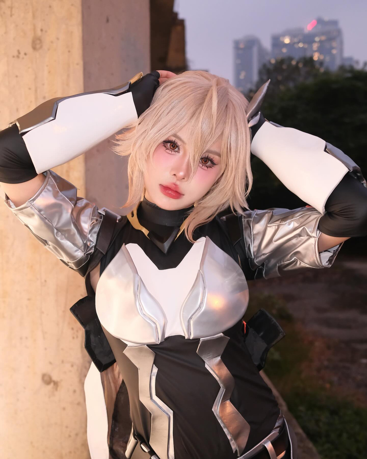 Cô nàng cũng được biết đến với những màn nhảy bắt trend đầy ấn tượng.