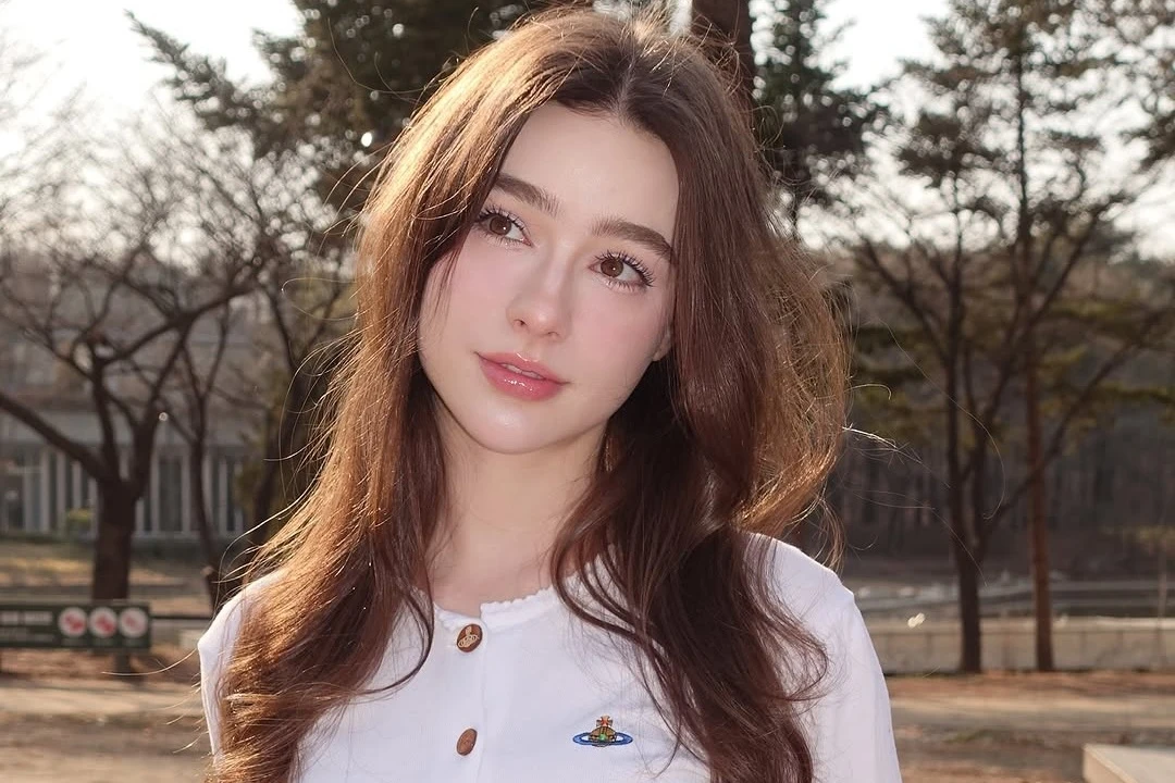 Trước khi đến Hàn Quốc, Taran đã được nhiều công ty người mẫu khắp thế giới săn đón.