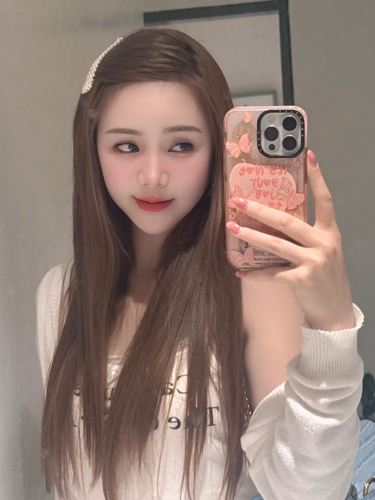 Với lối diễn xuất tự nhiên, giàu cảm xúc và ngày càng trưởng thành, cô được đánh giá là một trong những gương mặt trẻ tiềm năng của màn ảnh Việt.