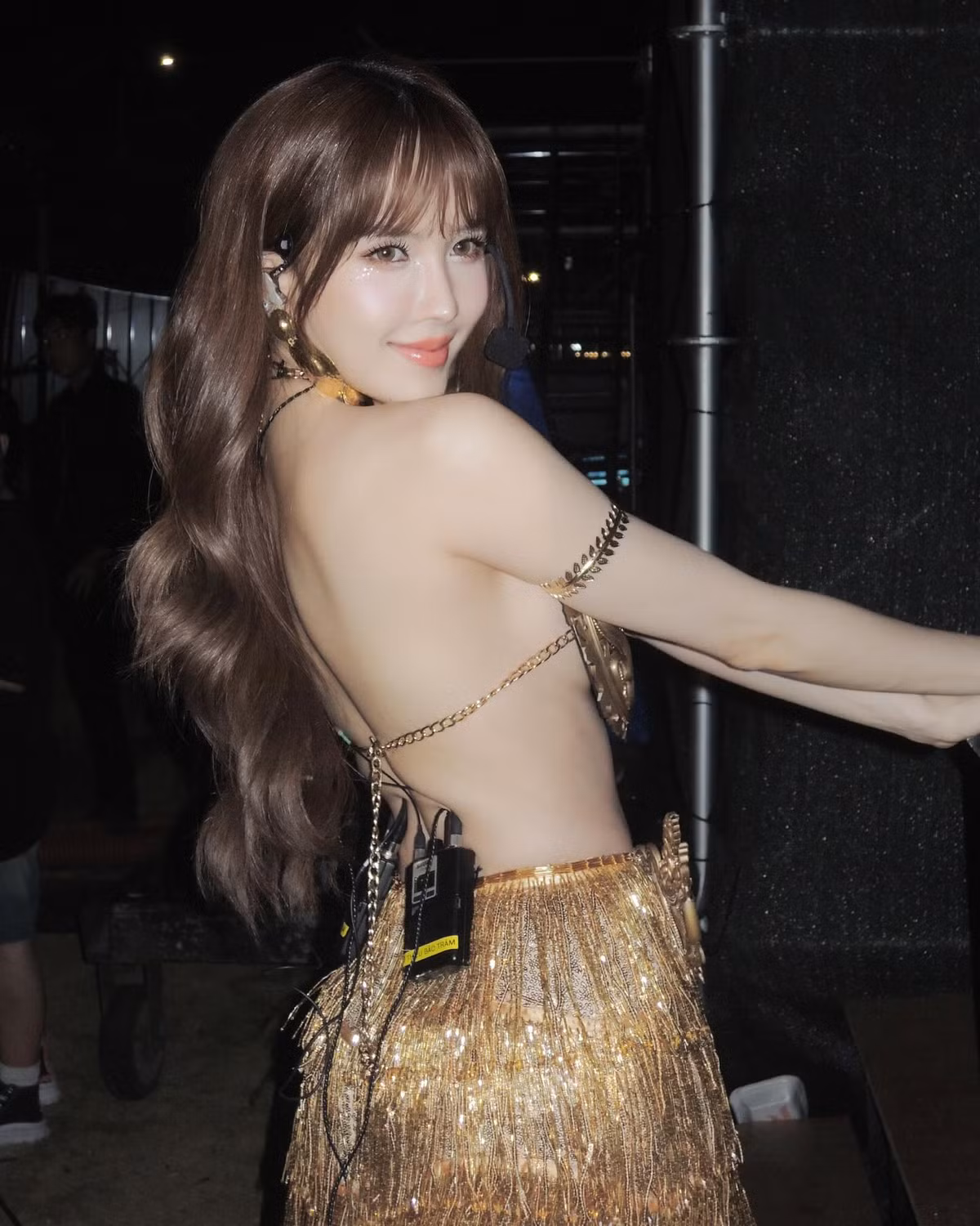 Không chỉ vậy, nữ ca sĩ cũng được nhận xét ngày càng thăng hạng về nhan sắc lẫn phong cách thời trang.