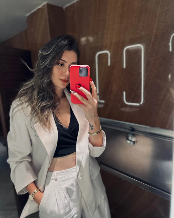 Cô nàng có sở thích đi du lịch, khám phá thêm những vùng đất mới.