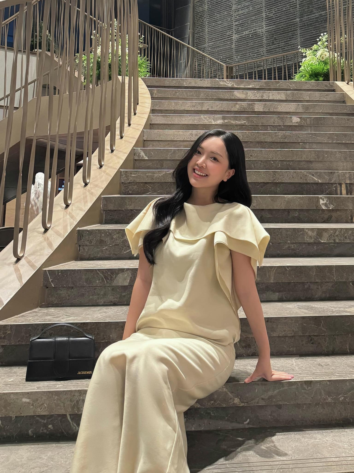 Chẳng cần can thiệp thẩm mỹ, chỉ với vẻ đẹp tự nhiên này, bà xã Hà Đức Chinh vẫn luôn thuộc Top đầu những gái xinh làng WAG Việt.