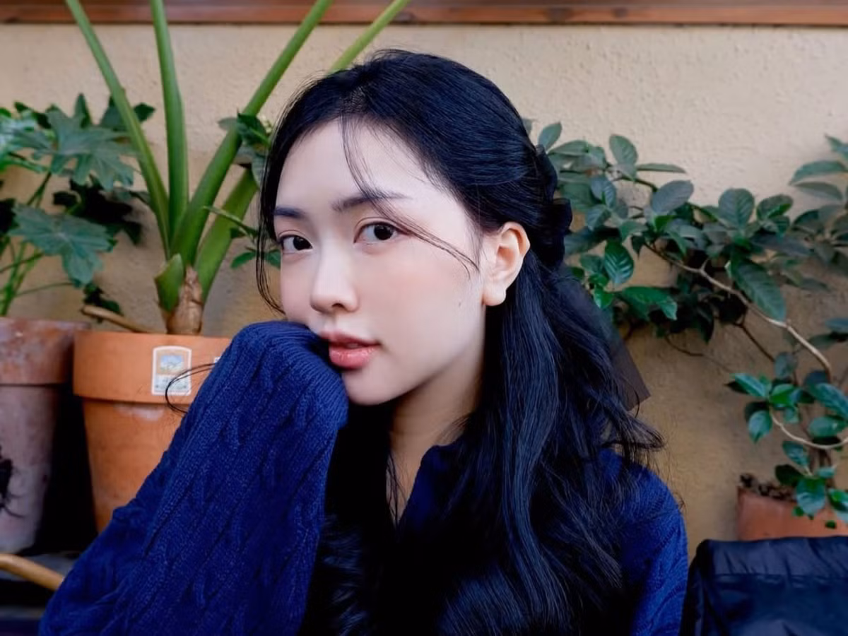 Mai Hà Trang không chỉ là "nàng thơ" của tiền đạo Hà Đức Chinh mà còn là một hình mẫu thời trang được nhiều cô gái trẻ yêu thích.