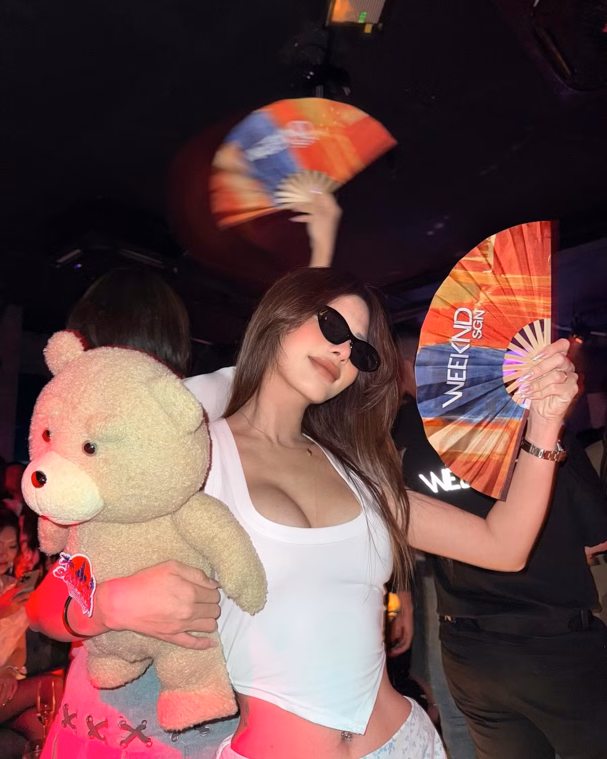 Theo dõi những hình ảnh mới nhất của Quỳnh Ruby, có thể thấy cô không chỉ giữ được nét đẹp sắc sảo mà còn ngày càng cuốn hút với thần thái sang chảnh, trưởng thành hơn.