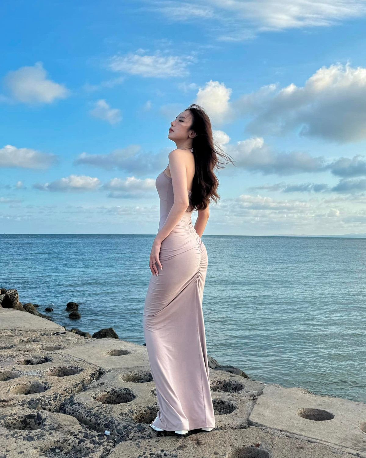 Tham gia tham gia Hoa hậu Hoàn vũ Việt Nam 2025, Anh Phương được nhiều người hâm mộ kì vọng sẽ tiến sâu và đạt được danh hiệu trong cuộc thi.