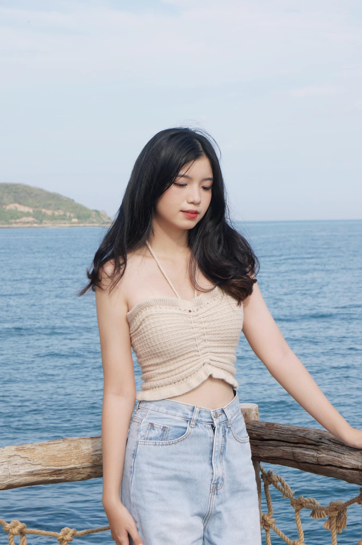 Cộng đồng mạng thậm chí còn ưu ái gọi cô là “crush quốc dân” phiên bản cảnh sát đặc nhiệm.