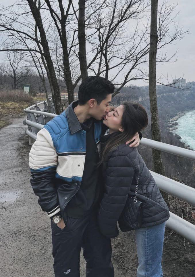 Hậu chia tay bạn trai Việt kiều, Louis Phạm dành nhiều thời gian cho bản thân. Bên cạnh chăm chỉ khoe nhiều hoạt động thường ngày, cô đầu tư học ngoại ngữ, tập thể thao, nhảy múa