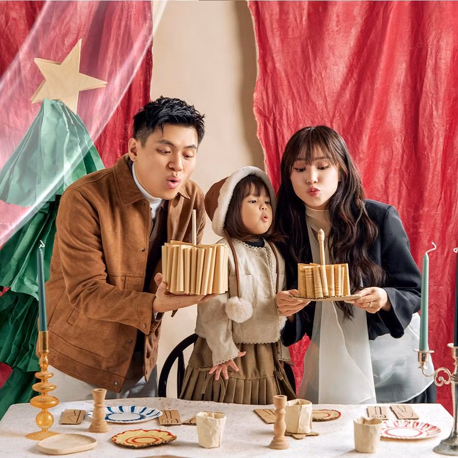 Mặc dù còn bé nhưng Pam đã là một gương mặt cực nổi tiếng trên mạng xã hội, tài khoản Instagram của Pam hiện có hơn 1 triệu lượt theo dõi.