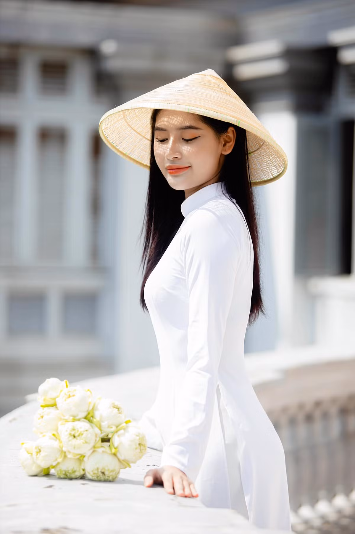 Thu Uyên cũng từng tham gia một số đấu trường nhan sắc và gặt hái được thành tích nhất định như Hoa khôi Đại học FPT (top 5), Hoa khôi Sinh viên Việt Nam (top 15), Hoa hậu Phụ nữ Việt Nam qua ảnh 2017 (top 20)...