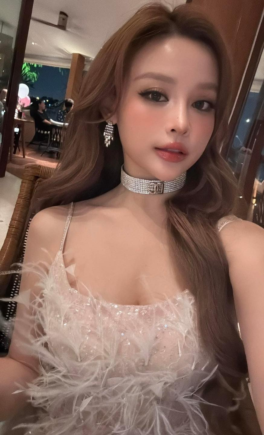 Cuối năm 2023 - đầu năm 2024, Huyền Baby tham gia Chị đẹp đạp gió rẽ sóng. Sau thành công của chương trình, Huyền Baby là một trong những mỹ nhân chiếm được cảm tình từ đông đảo cộng đồng mạng