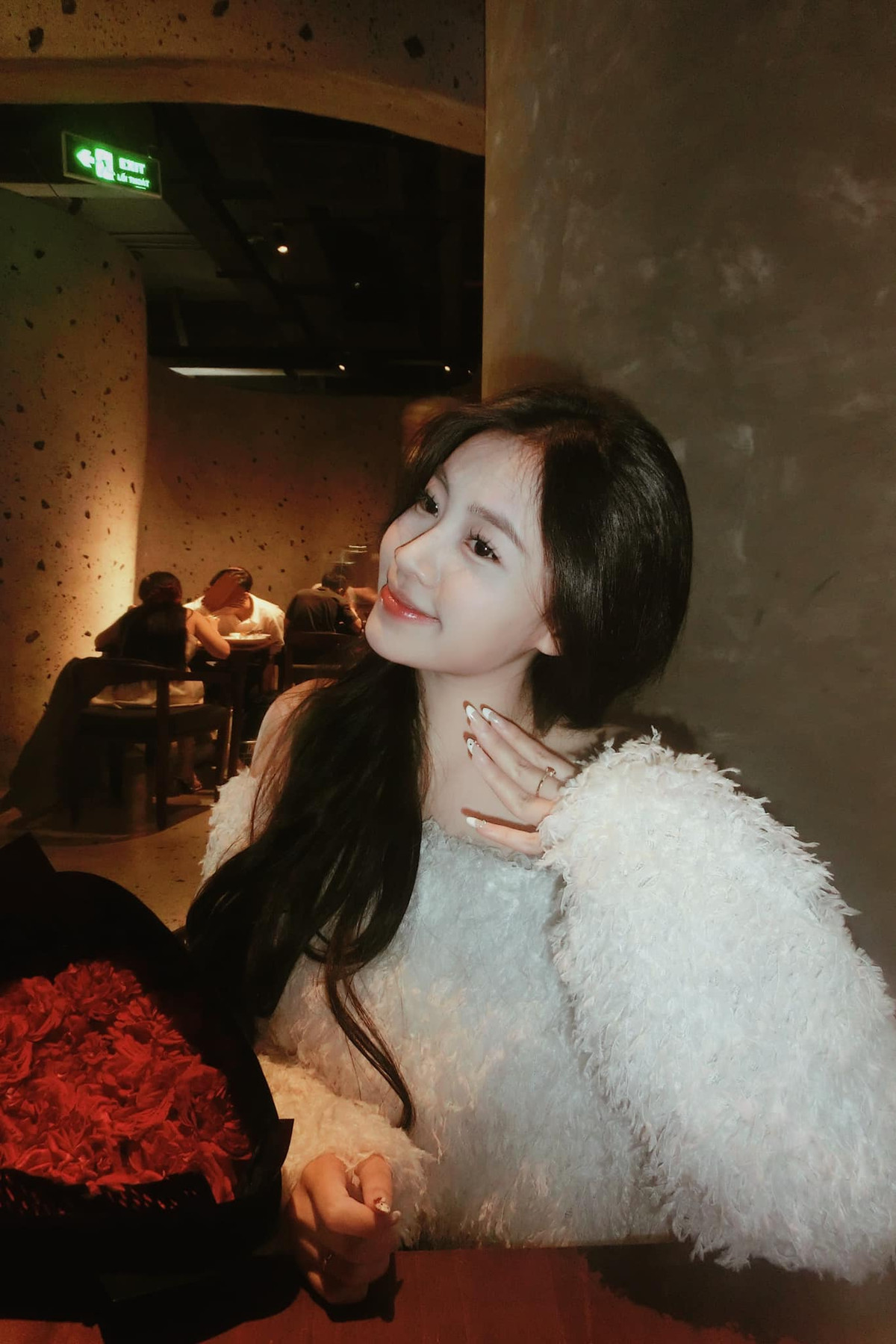 Cô nàng hiện có hơn 132.000 người theo dõi trên trang cá nhân, mỗi bài đăng đều nhận về hàng nghìn lượt yêu thích.