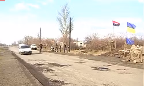 Tro choi moi cua tre em Ukraine trong chien tran