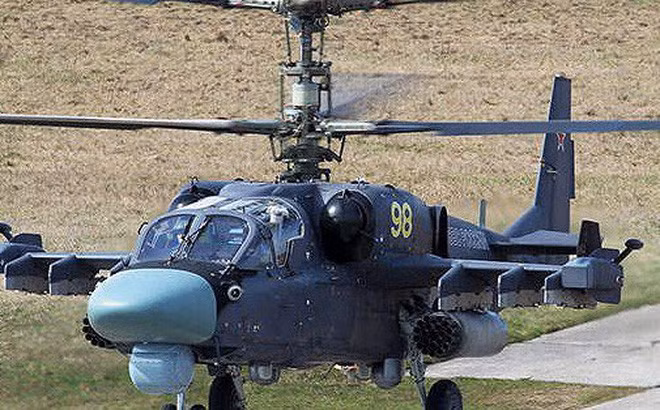 Bên cạnh chi tiết đặc biệt trên, không rõ tại sao lực lượng không quân vũ trụ Nga lại cho trực thăng tấn công Ka-52 Alligator đi đánh chặn mà không phải một chiếc tiêm kích chuyên nghiệp.