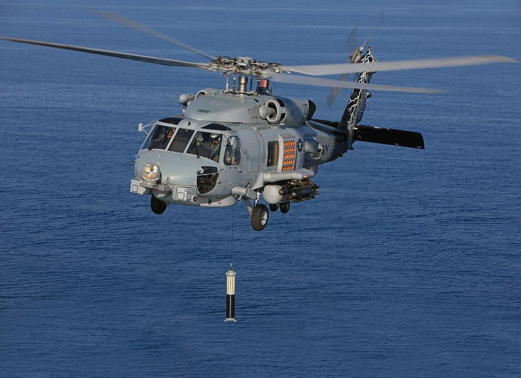 Thương vụ này còn bao gồm 30 radar đa chế độ APS-153 (V), 60 động cơ turboshaft General Electric T700-GE-401C, 24 hệ thống tần số thấp trên không (ALFS), 100 tên lửa chống tăng AGM-114 Hellfire, 38 rocket có điều khiển APKWS, 70 thiết bị nhìn đêm AN/AVS-9, cùng các trang thiết bị phụ trợ khác.