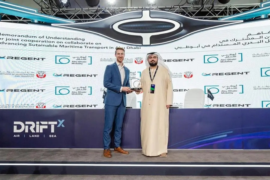 Công ty cũng đã thành lập một liên doanh với Quỹ phát triển chiến lược của Abu Dhabi để thiết lập năng lực sản xuất, dịch vụ bảo trì và đào tạo phi hành đoàn tại UAE.