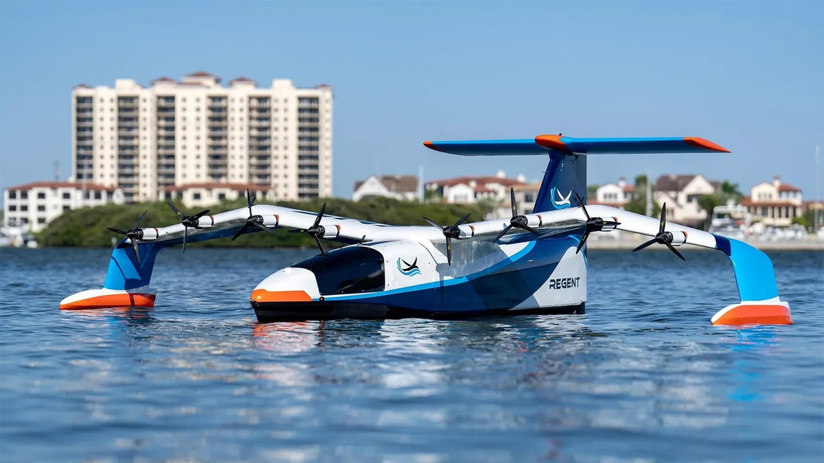 Tổng cộng sẽ có 12 động cơ trên boong, sáu động cơ ở mỗi cánh của phương tiện, được cung cấp điện bằng pin