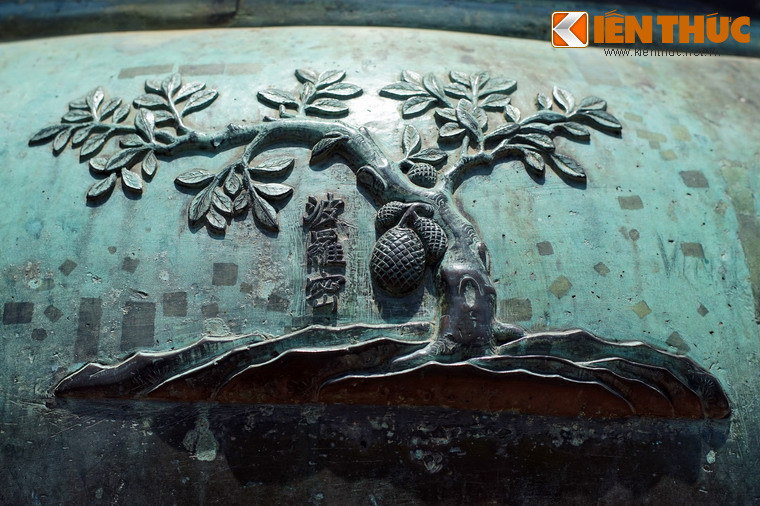 Món ngon khác xuất hiện trên Cao Đỉnh là "Ba la mật", nghĩa là cây mít, với hình ảnh quả mít căng tròn. Quả mít có mùi thơm đặc biệt hấp dẫn, vị ngọt lịm, là loại quả không thể thiếu vào mùa hè của người Việt.