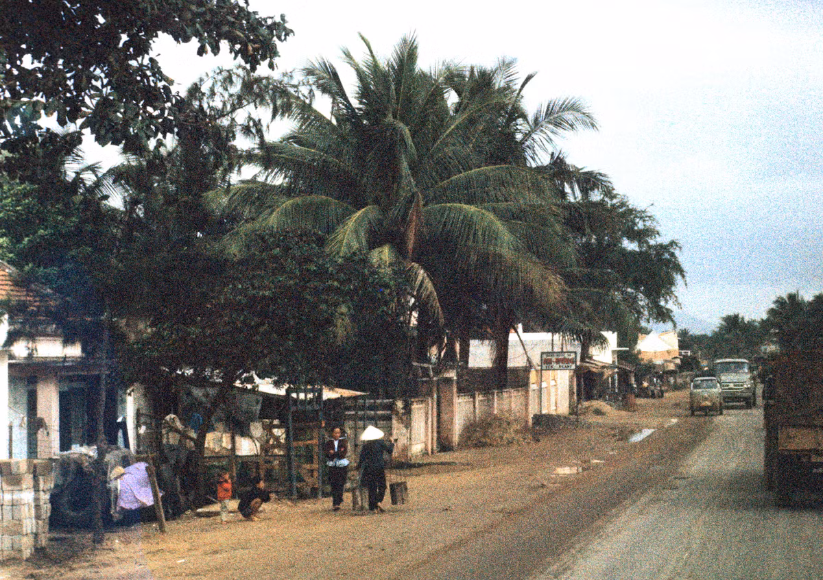 Quang Ngai nam 1967 qua ong kinh si quan phao binh My (2)