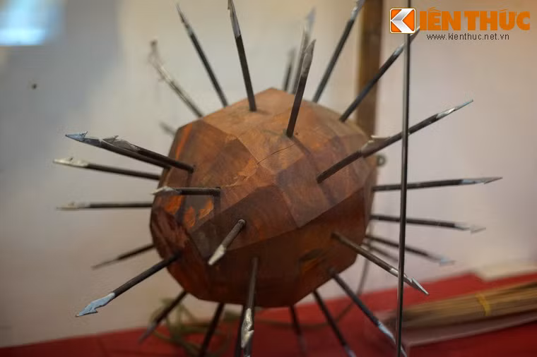 Chông đu, loại vũ khí thô sơ nhân dân Tây Nguyên sử dụng để đánh địch càn quét trong kháng chiến chống Mỹ.