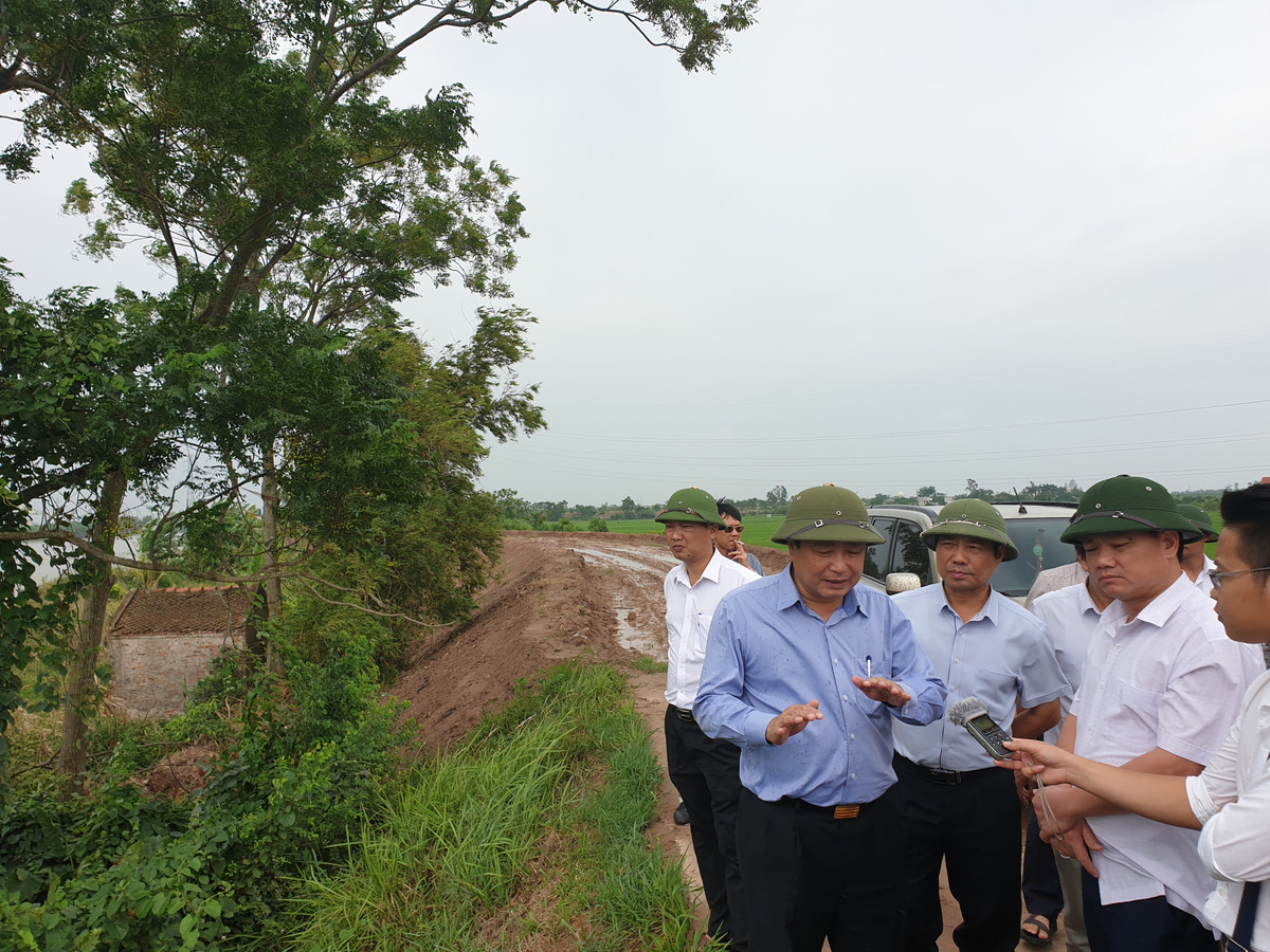 Bao so 3 di chuyen cham tren bien nen rat nguy hiem, khong duoc chu quan-Hinh-3