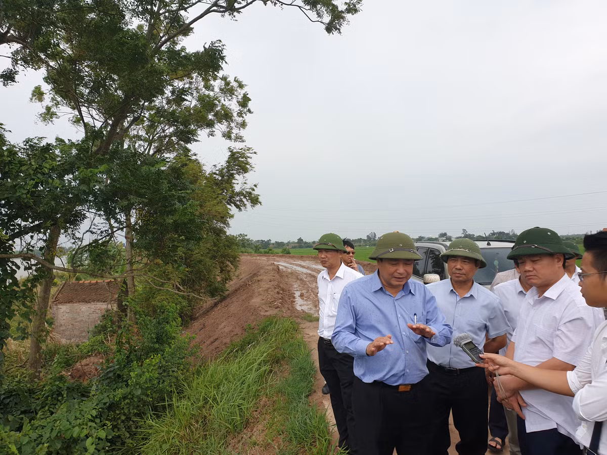 Bao so 3 di chuyen cham tren bien nen rat nguy hiem, khong duoc chu quan-Hinh-3