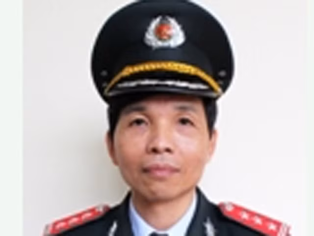 Buc xuc “quan” thanh tra ro luat nhung cu sai pham tum lum nong du luan-Hinh-4