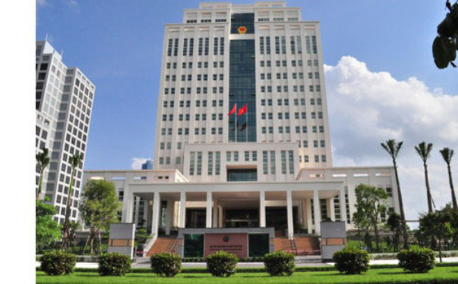 Bo TN&MT noi gi vu bo nhiem nhieu can bo thieu tieu chuan?