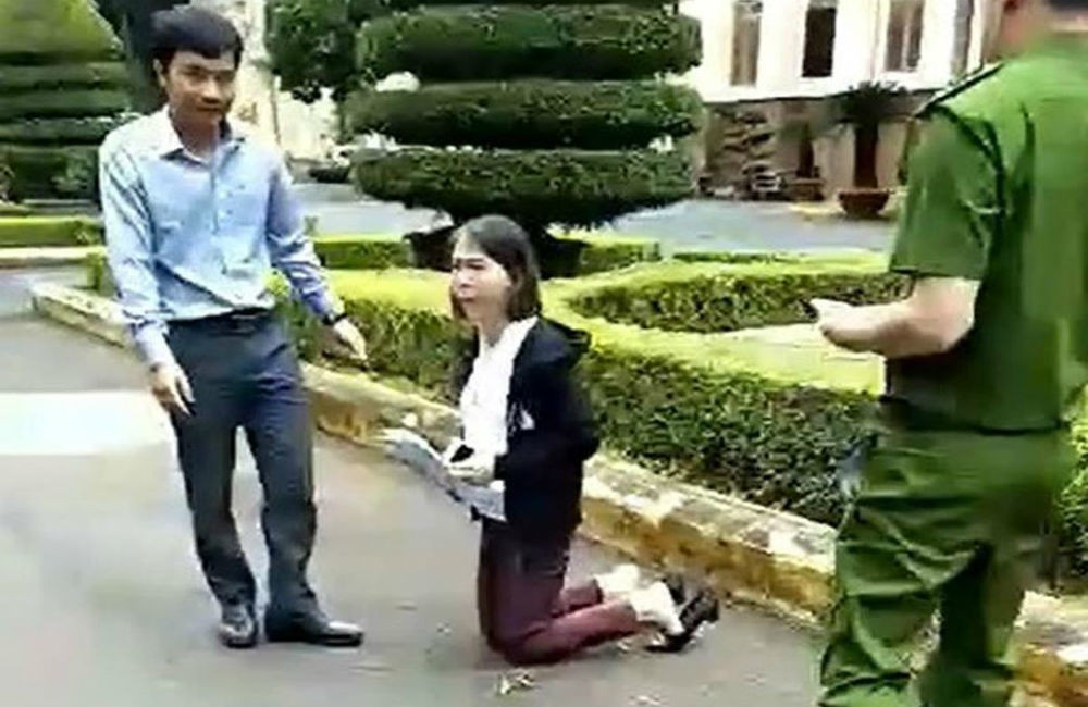 UBND tinh Dak Lak noi gi vu giao vien quy goi gui don truoc tru so?