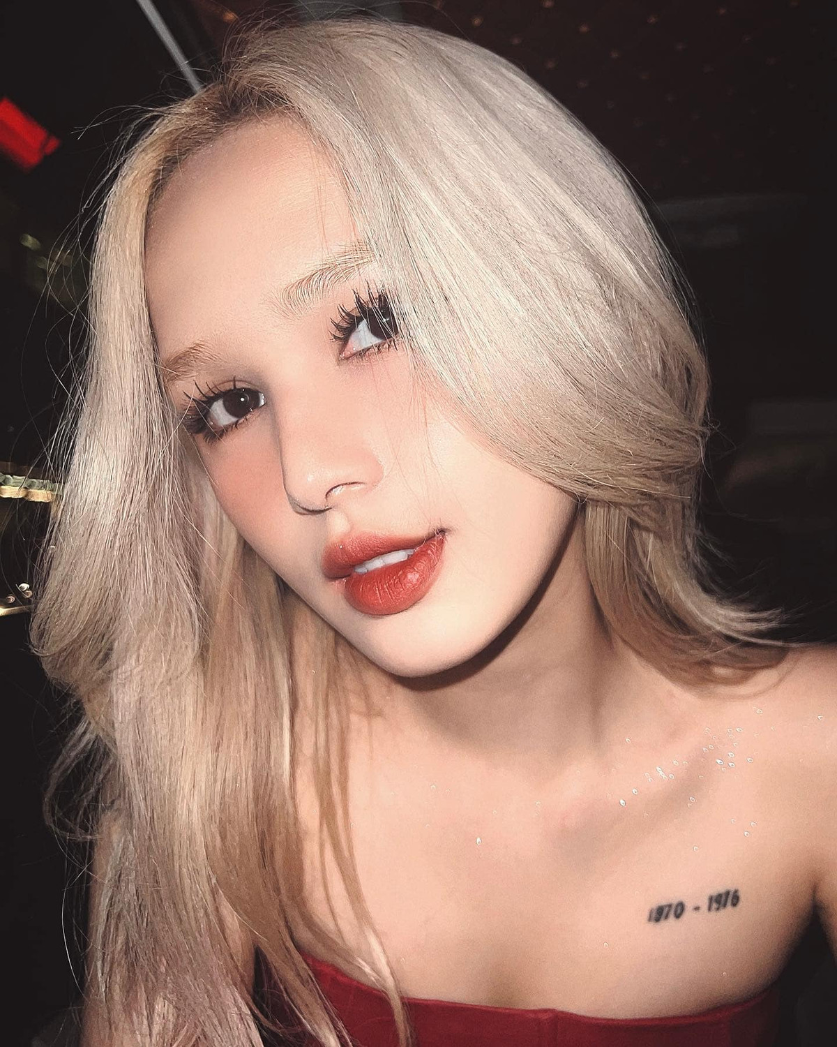 Dù đã là hot girl nổi tiếng, dâu hào môn nhưng mỹ nhân sinh năm 2002 vẫn giữ sự hồn nhiên, mộc mạc của mình.