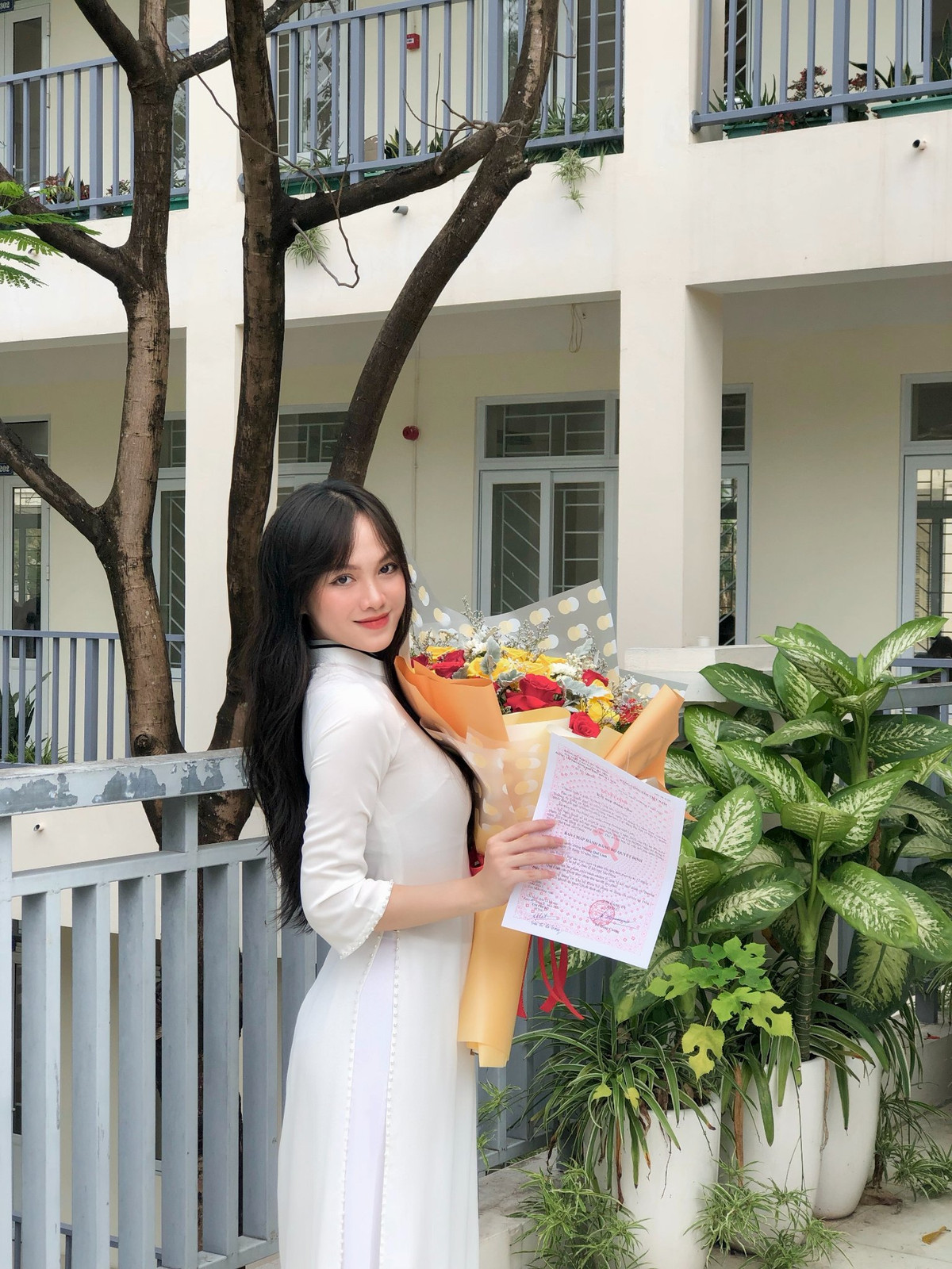 Ngay cả bạn gái cũ Quang Hải - "cô chủ tiệm nail" Huyền My cũng phải trầm trồ: "Ghê thật".