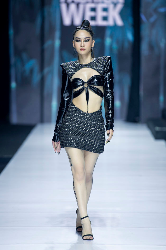 Thời gian qua, Lê Bống thường xuyên gây nhiều tranh cãi về hình thế và catwalk.