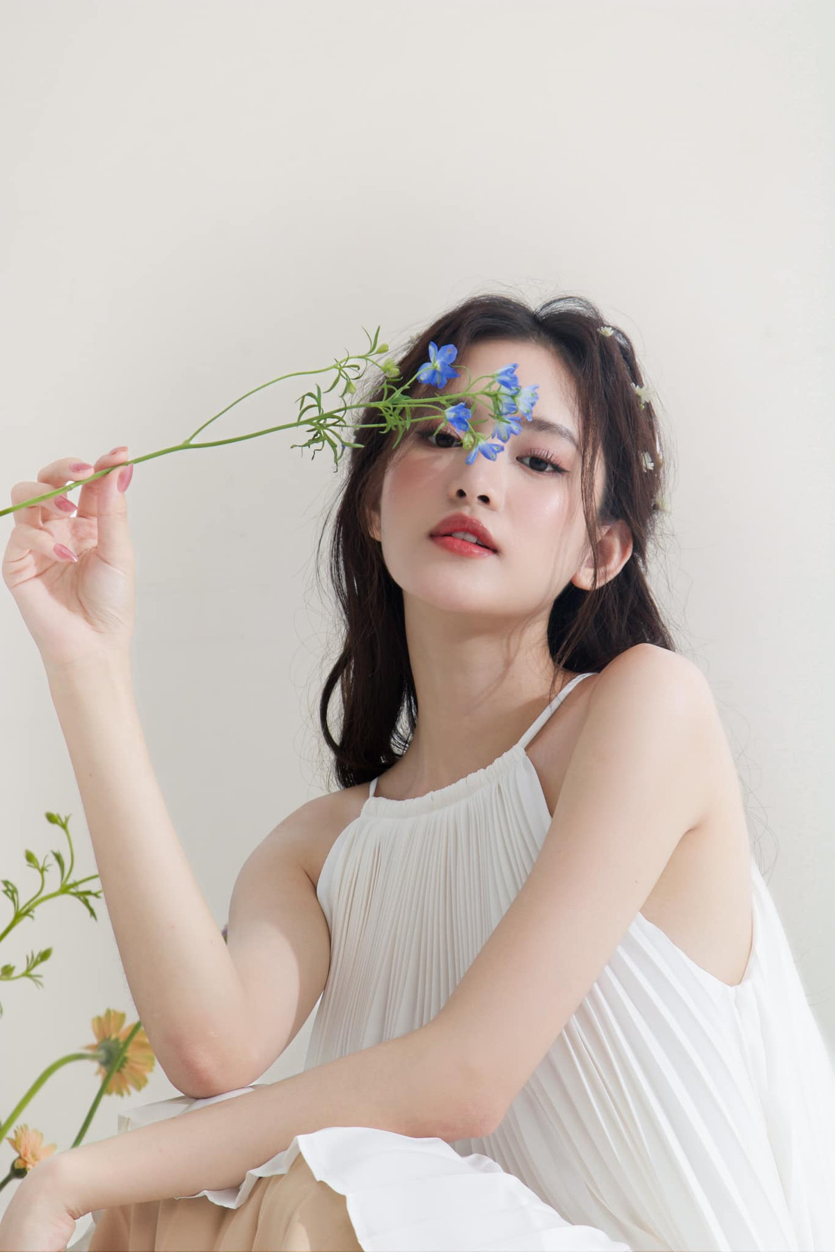 Hai hot girl cùng tên Trâm sở hữu thân hình gợi cảm khó cưỡng Hai hot girl cung ten Tram so huu than hinh goi cam kho cuong