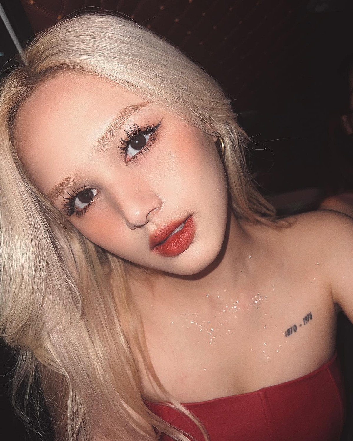 Thế nhưng trong vô số bình luận vui, một tài khoản lại viết vô cùng vô duyên. Trước ý kiến vô duyên của người này, streamer giàu nhất Việt Nam vào và đáp trả lại cực gay gắt.