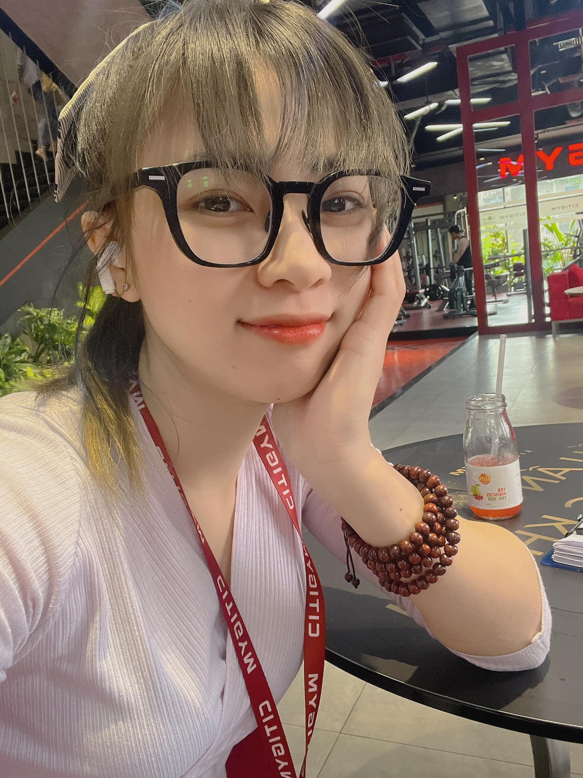 Đoan Trang rất mê bộ môn côn nhị khúc dù đây là binh khí rất khó sử dụng, bản thân cô từng bị thương rất nhiều lần trong quá trình tập luyện.