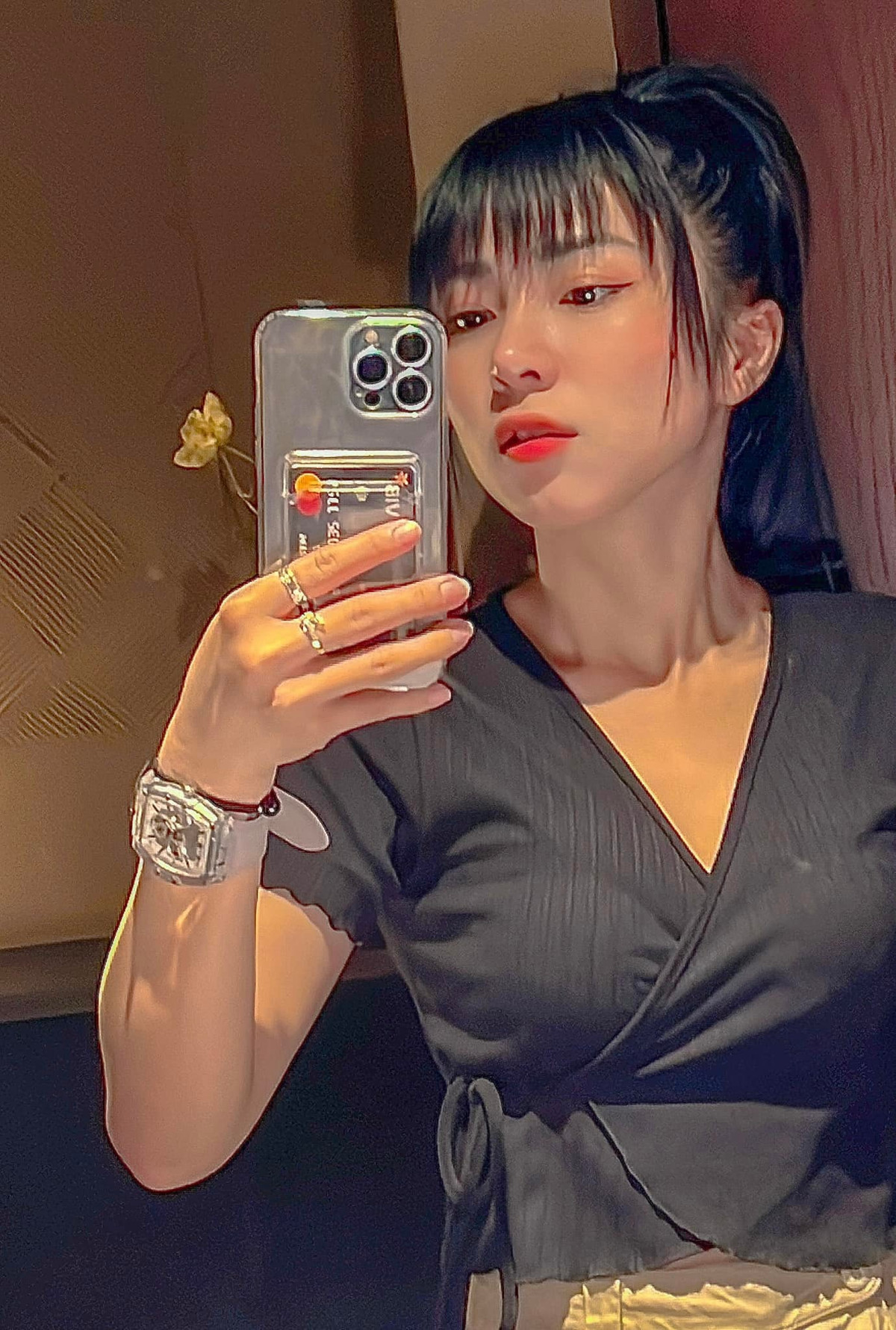 Ngoài múa côn nhị khúc, Đoan Trang còn học môn Vật và Taekwondo.