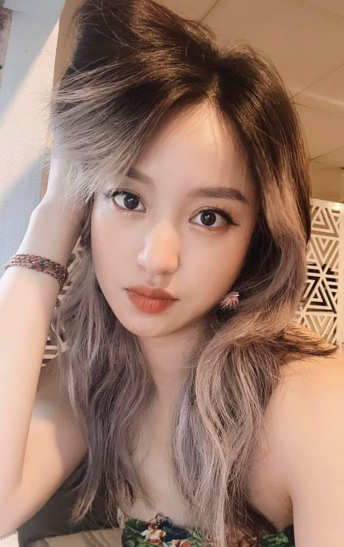 Đối với không ít người, so với thời hoàng kim cách đây gần 10 năm, Mi Vân vẫn luôn là một trong những tượng đài nhan sắc khó có thể xoá nhoà.