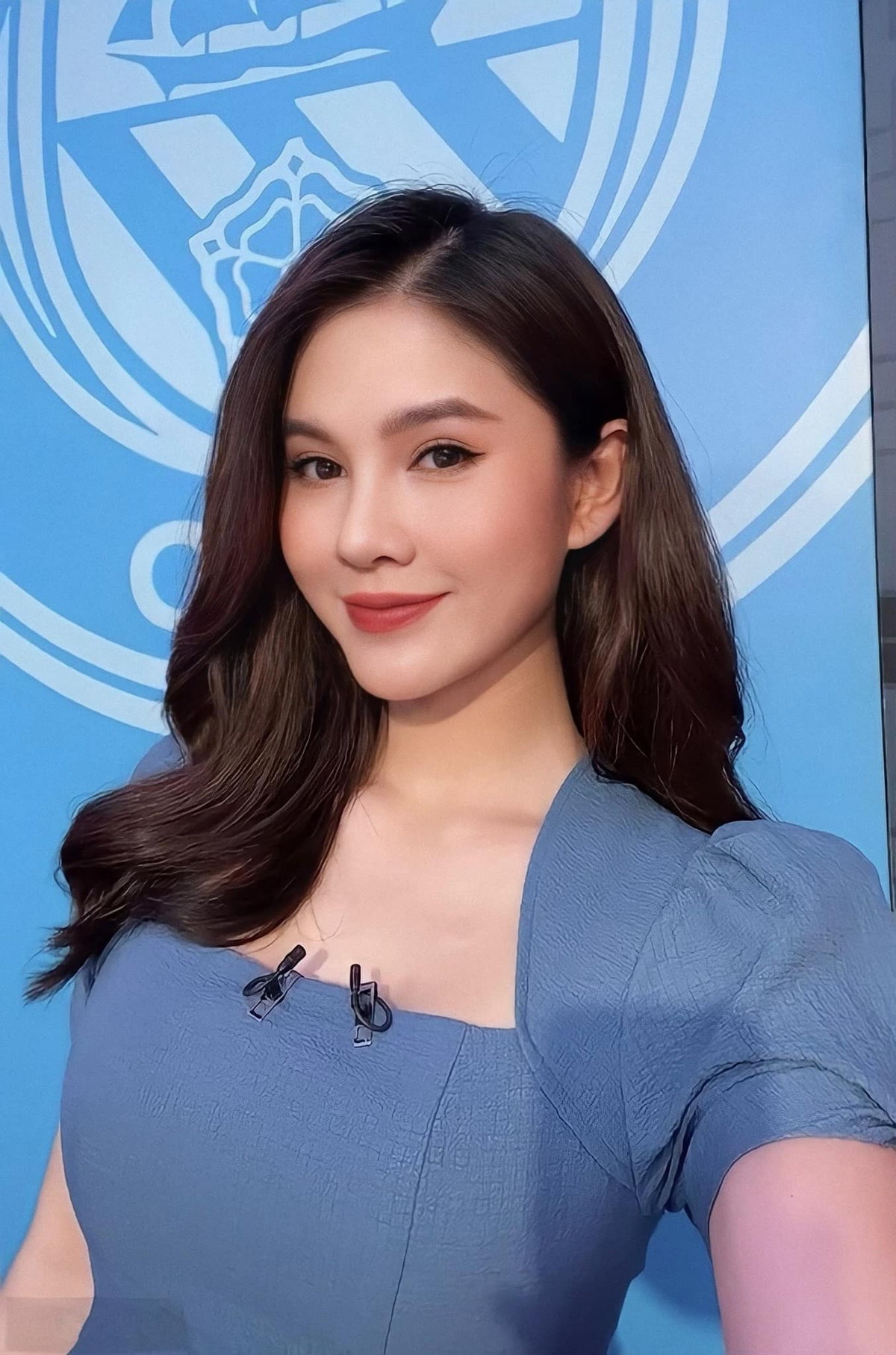 MC Thu Hoài vốn nổi tiếng là người xinh đẹp, sở hữu thân hình quyến rũ.